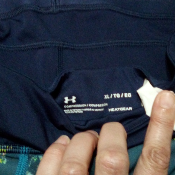 Under Armour compression leggings size XL - Picture 4 of 5